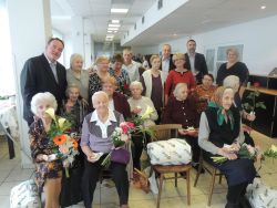 Mesiac úcty k starším 2017