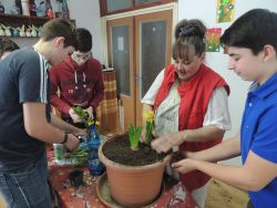 Projekt spolupráce žiakov 6 ZŠ v PB so seniormi z CSS - BYSTRIČAN