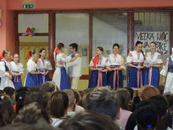 Vítanie jari na 6. ZŠ spojené s vynášaním Moreny