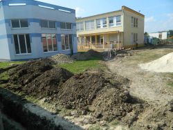 Budovanie autistického centra - DSCN6323