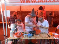Súťaž vo varení halušiek - DSCN7665
