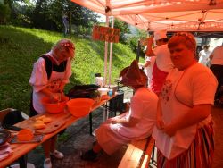 Súťaž vo varení halušiek - DSCN7668