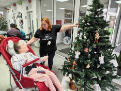 Rozsvietenie stromčeka a návšteva mikuláša - IMG_20251202_091916680