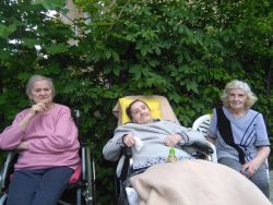 Aktivity s klientmi v areáli nášho zariadenia - IMG_20210602_143213