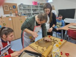 Medovníkova dielnička - IMG-20241210-WA0039